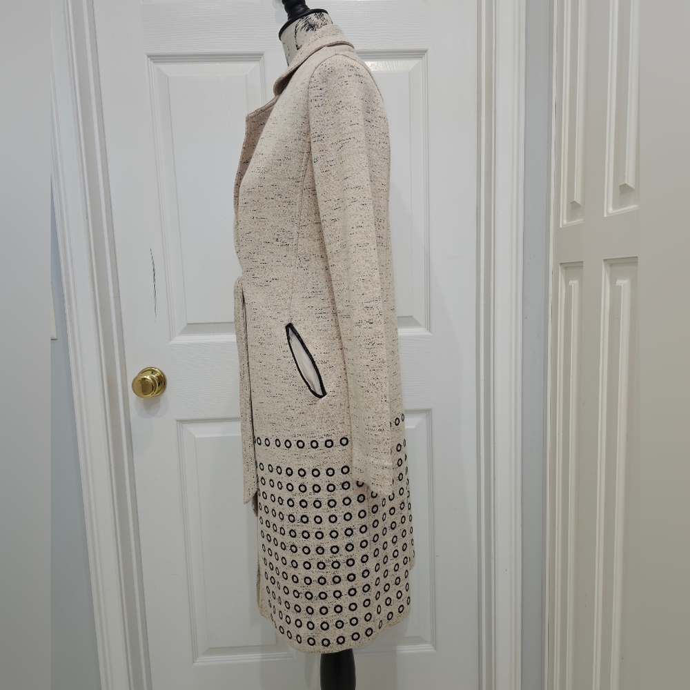 NIC+ZOE Elegant Cream Women's Coat with Black Accents, Size XS - Picture 4 of 11